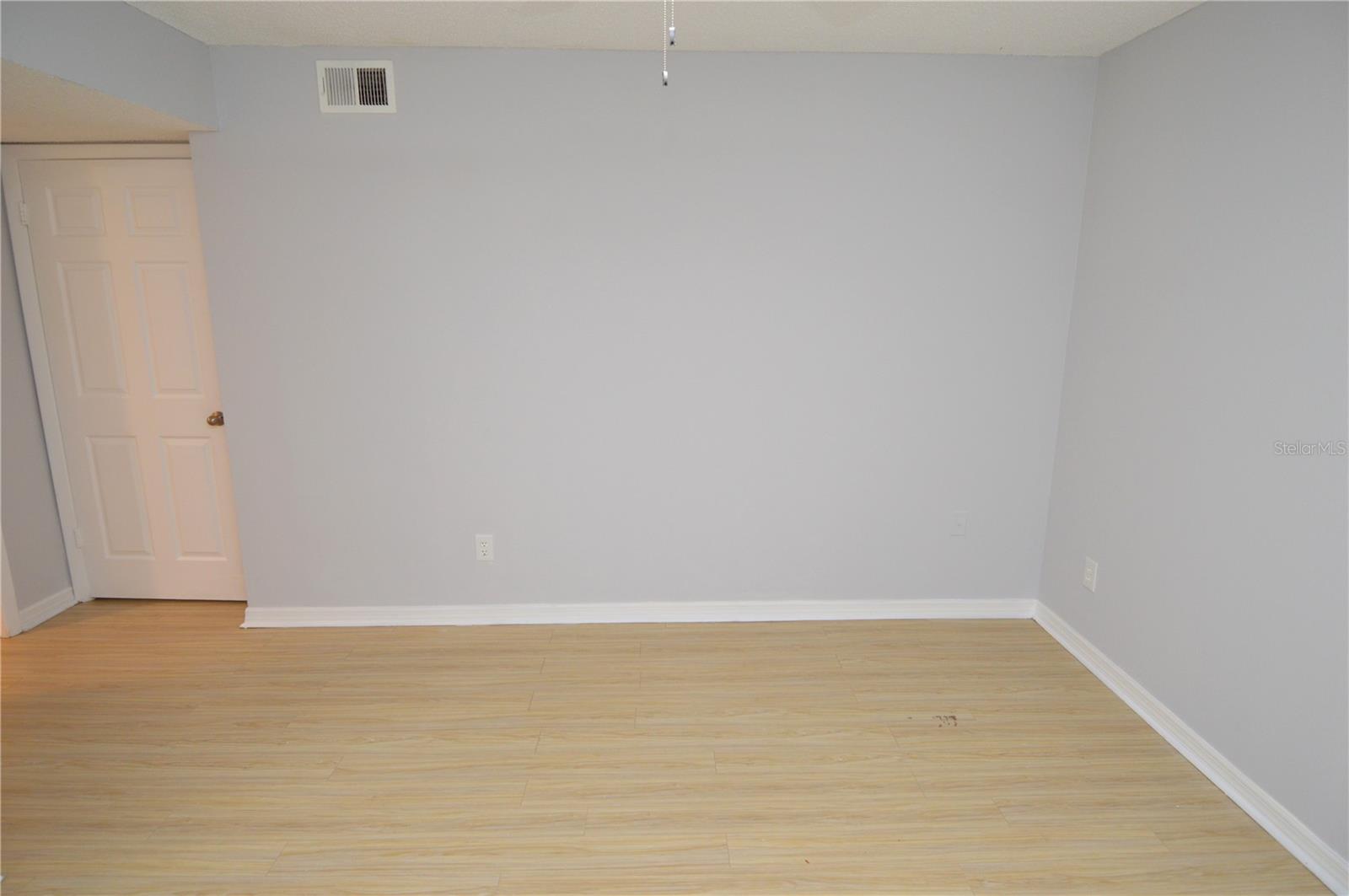 THE GRAND RESERVE CONDO - Residential Lease