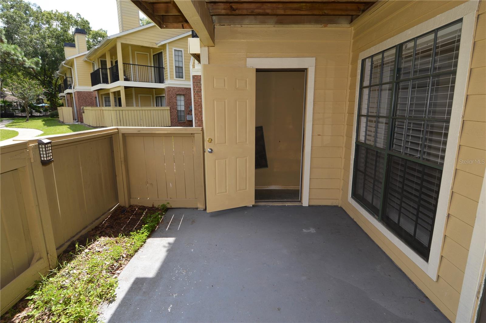 THE GRAND RESERVE CONDO - Residential Lease