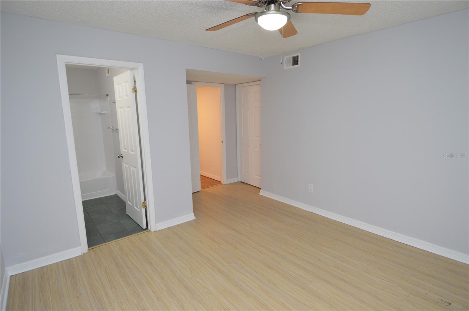 THE GRAND RESERVE CONDO - Residential Lease