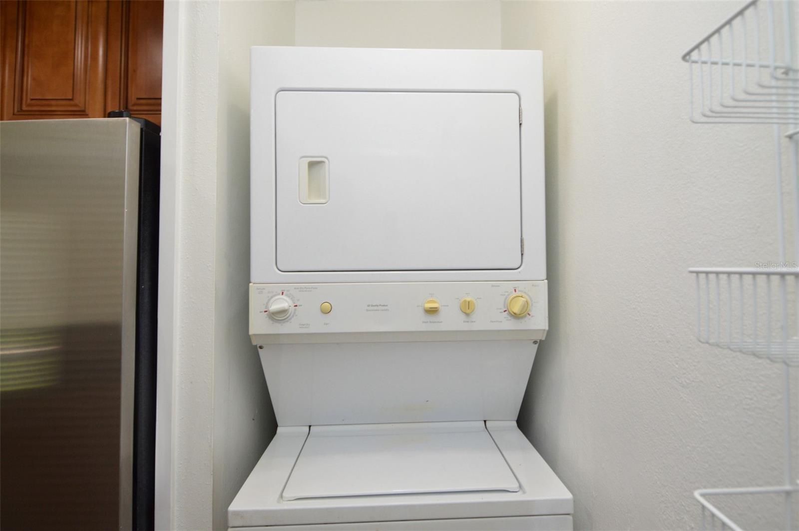 THE GRAND RESERVE CONDO - Residential Lease