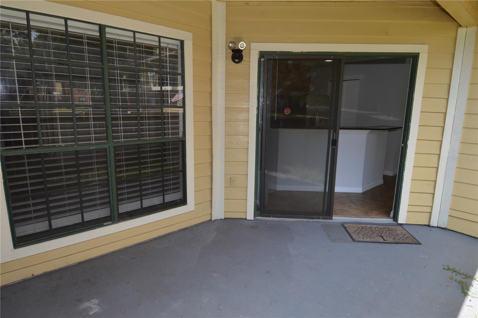 THE GRAND RESERVE CONDO - Residential Lease