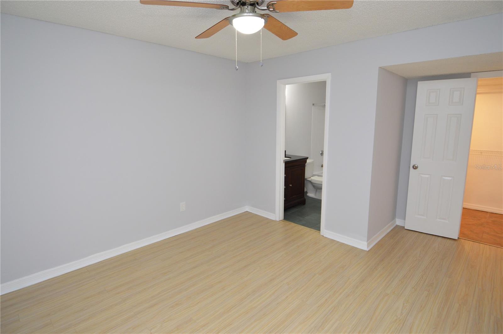 THE GRAND RESERVE CONDO - Residential Lease