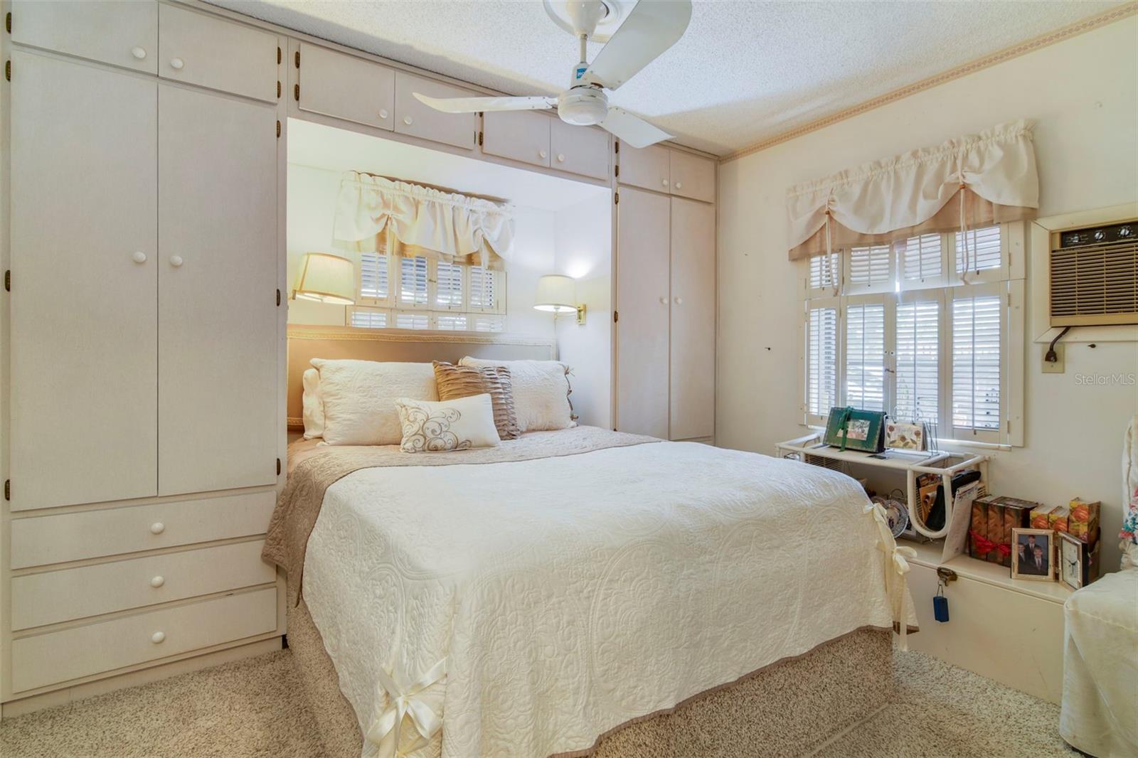 DELTONA LAKES UNIT 30 - Residential