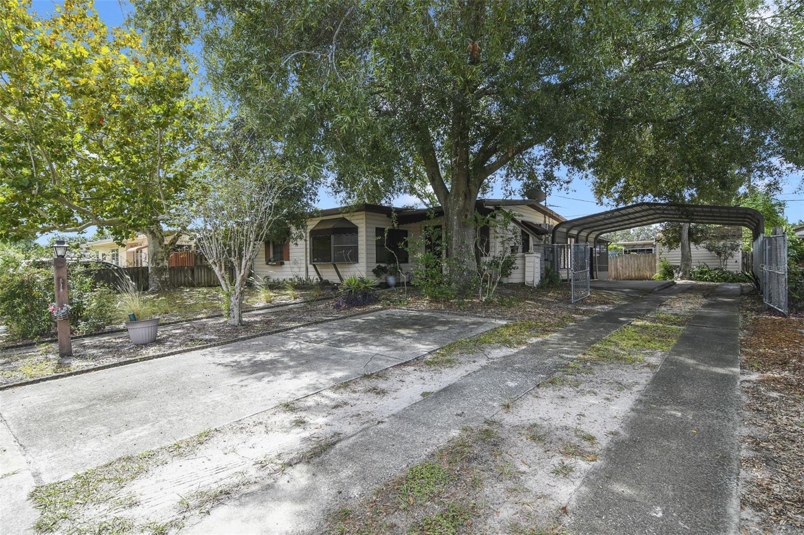 DELTONA LAKES UNIT 30 - Residential