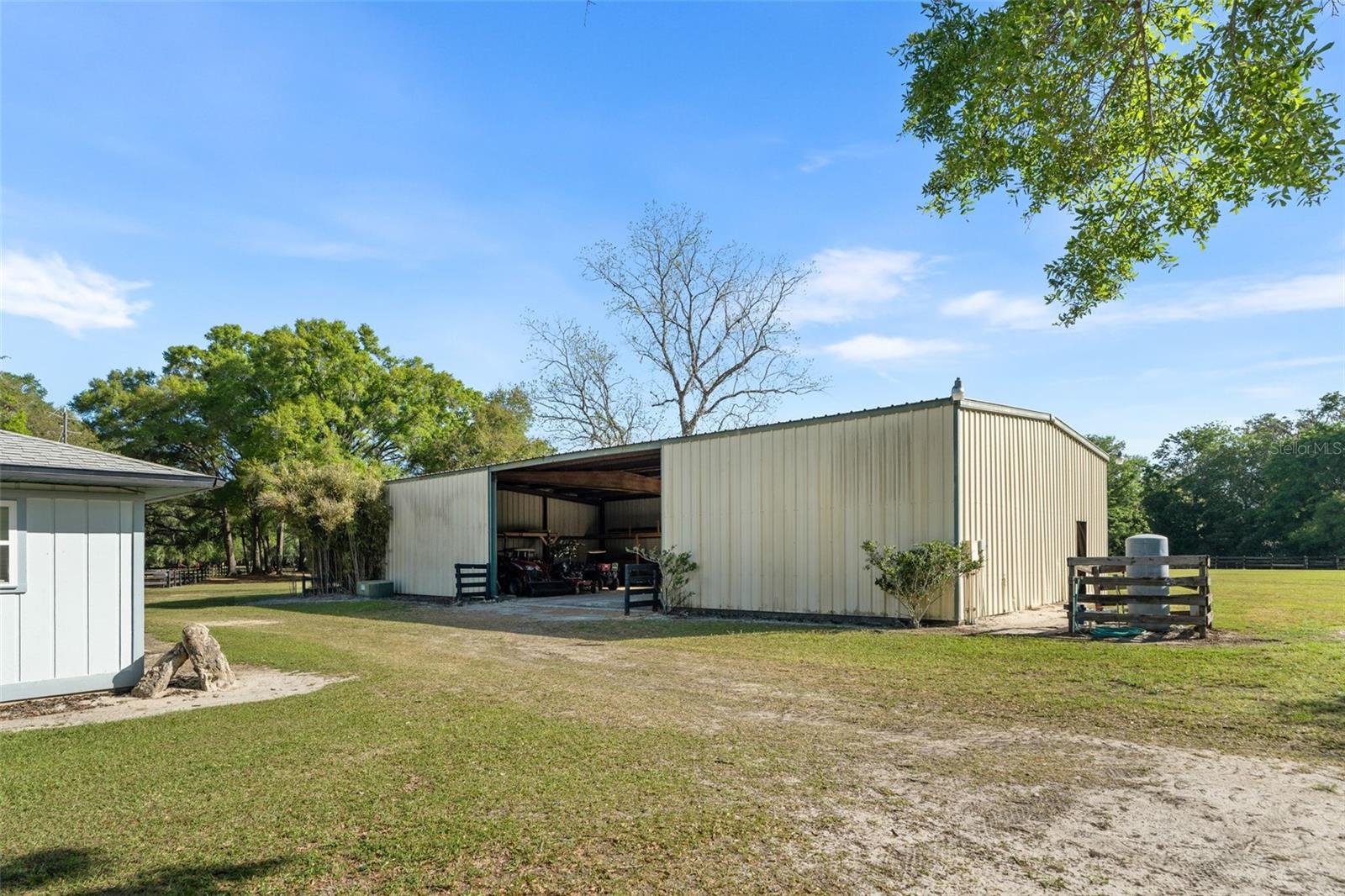 ARCHER FARMS - Residential