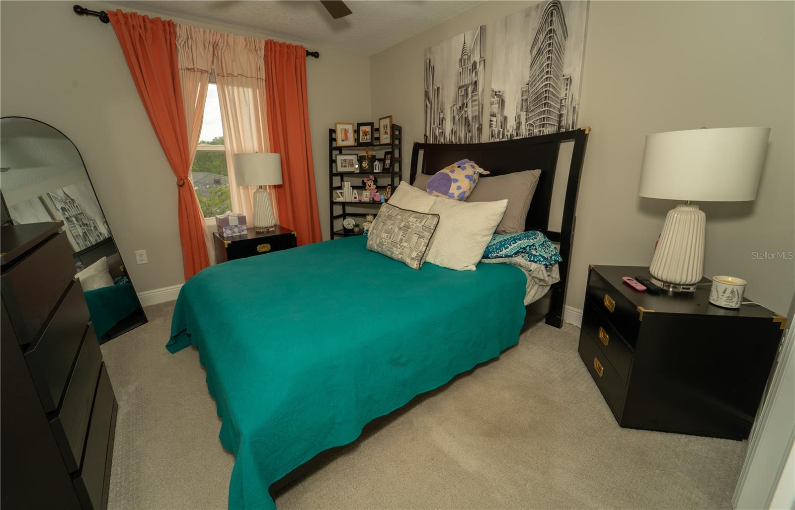 3920 SOUTHERN VISTA LOOP