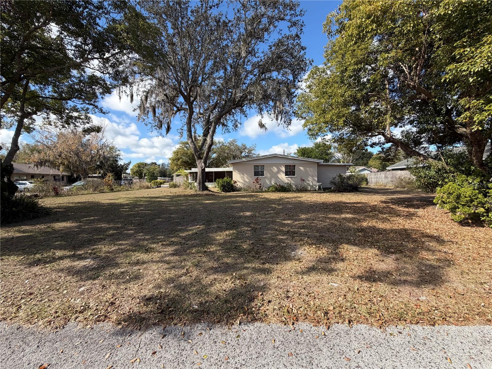 JAN PHYL VILLAGE - Residential