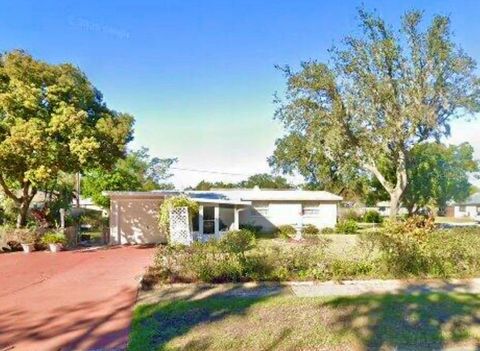 Photo of 505 Glad Road, Winter Haven, FL 33880 (MLS # L4957552)