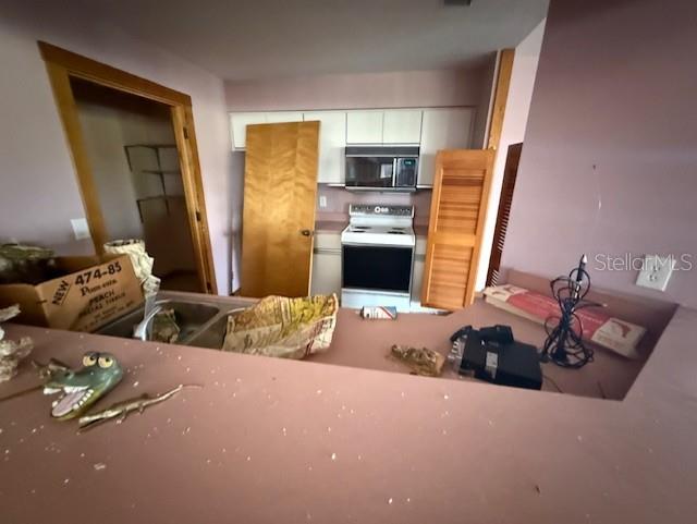 THE MCKOY LAND CO SUB - Commercial Lease