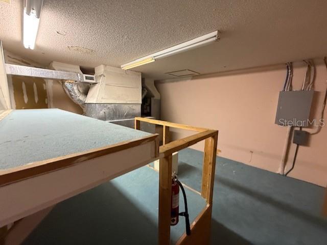 THE MCKOY LAND CO SUB - Commercial Lease