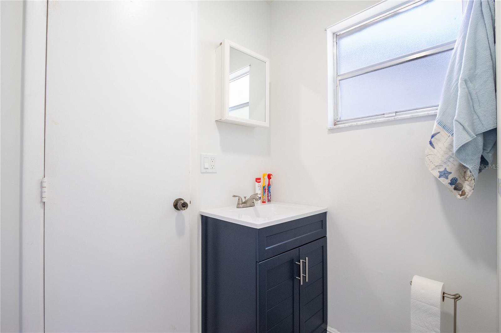 ORANGEWOOD SHADOWWOOD - Residential