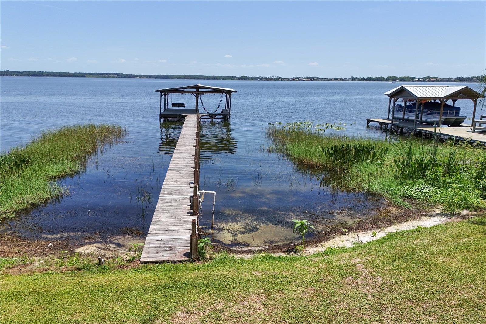 2929 LAKESHORE DRIVE