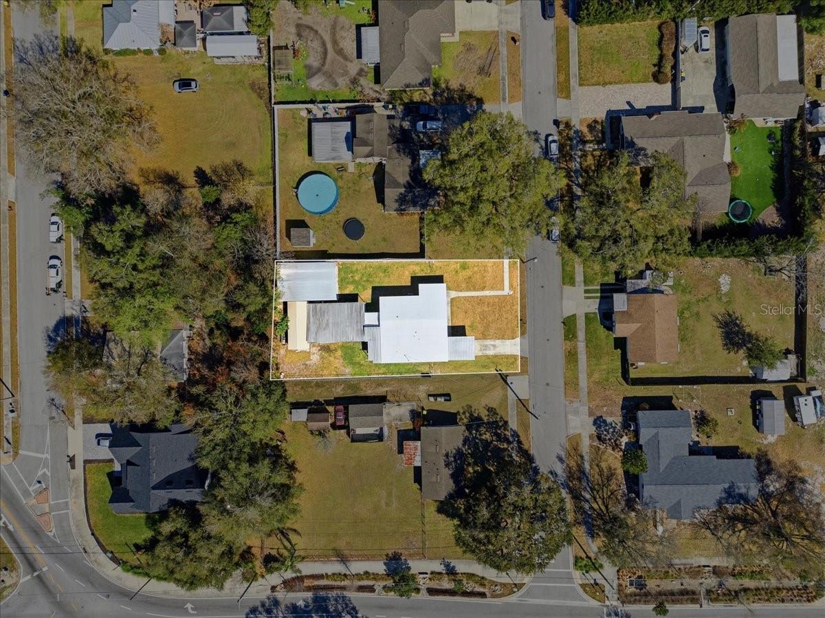 ARIANA COURT - Residential