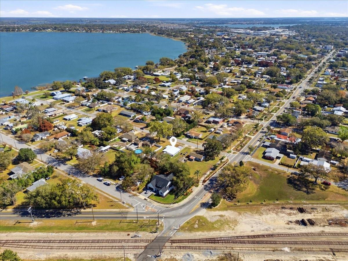 ARIANA COURT - Residential