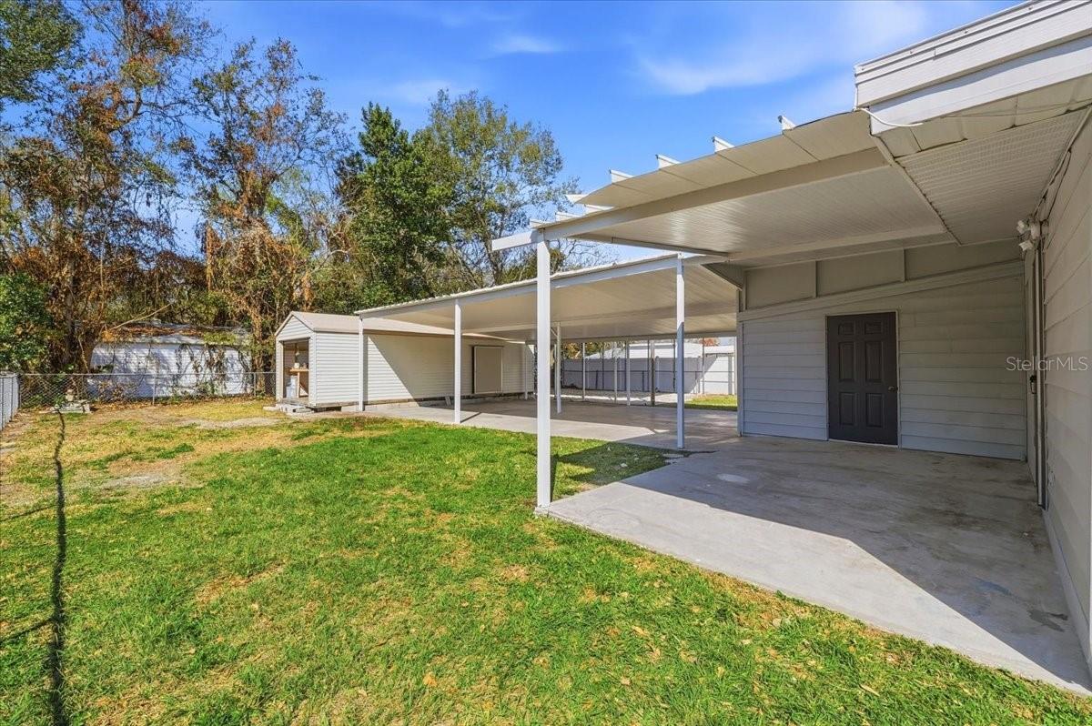 ARIANA COURT - Residential