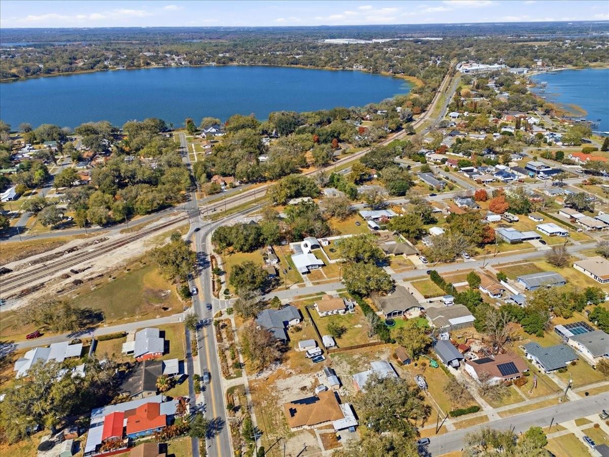 ARIANA COURT - Residential