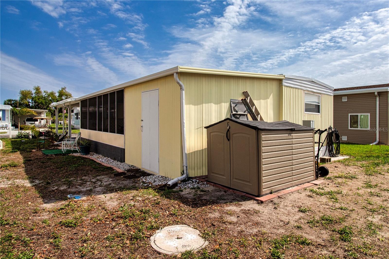 SKYWAY VILLAGE ESTATES CO-OP - Residential