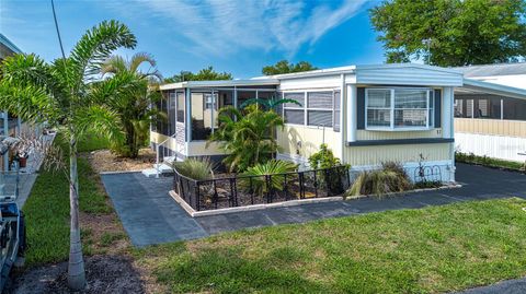 420 49TH STREET E 83 PALMETTO FL 34221