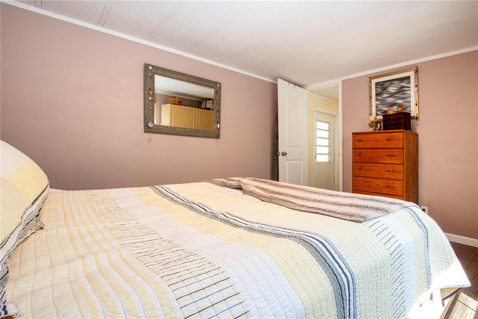 SKYWAY VILLAGE ESTATES CO-OP - Residential