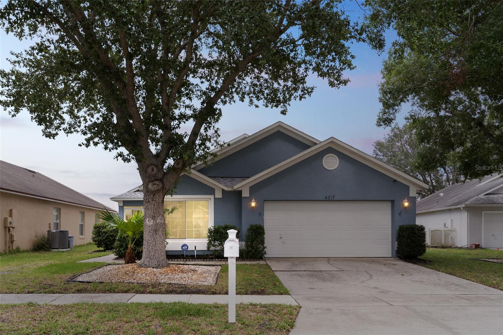 4217 KINGBIRD COURT
