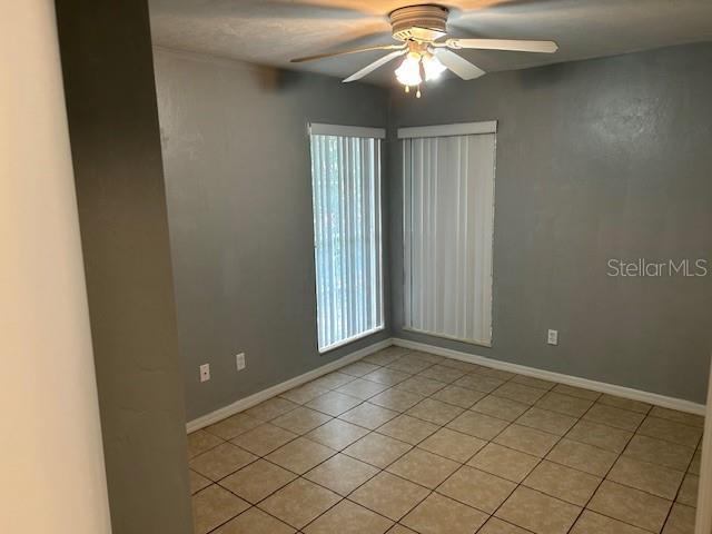 SUGARFOOT OAKS - Residential Lease