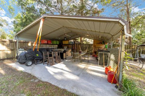 A home in DUNNELLON