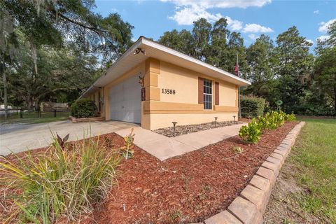 A home in DUNNELLON