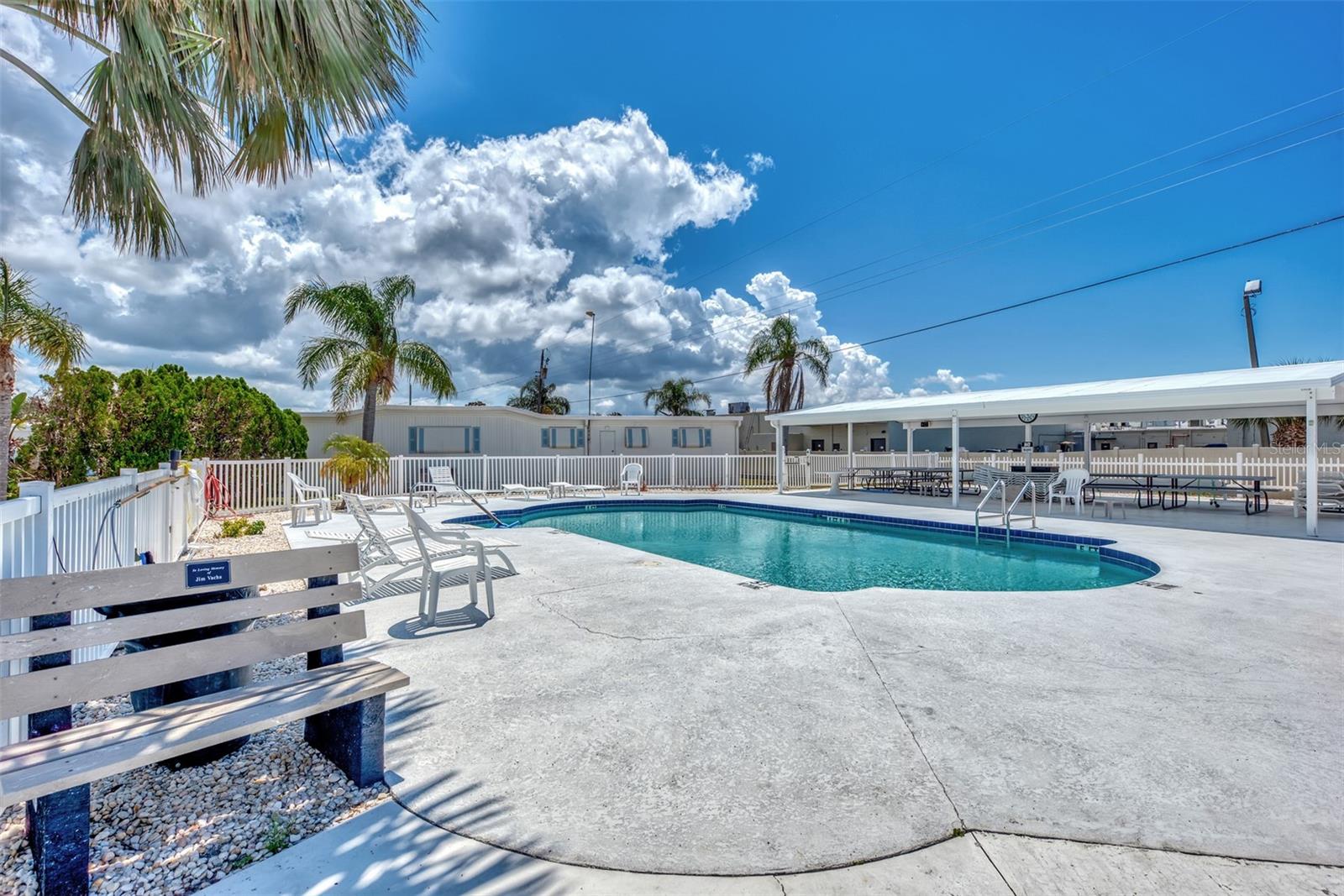 BROOK TO BAY - Residential