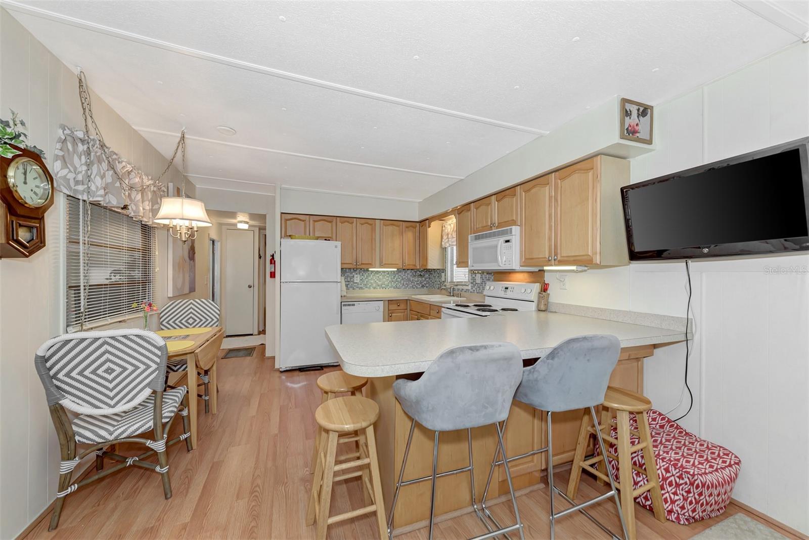 BROOK TO BAY - Residential