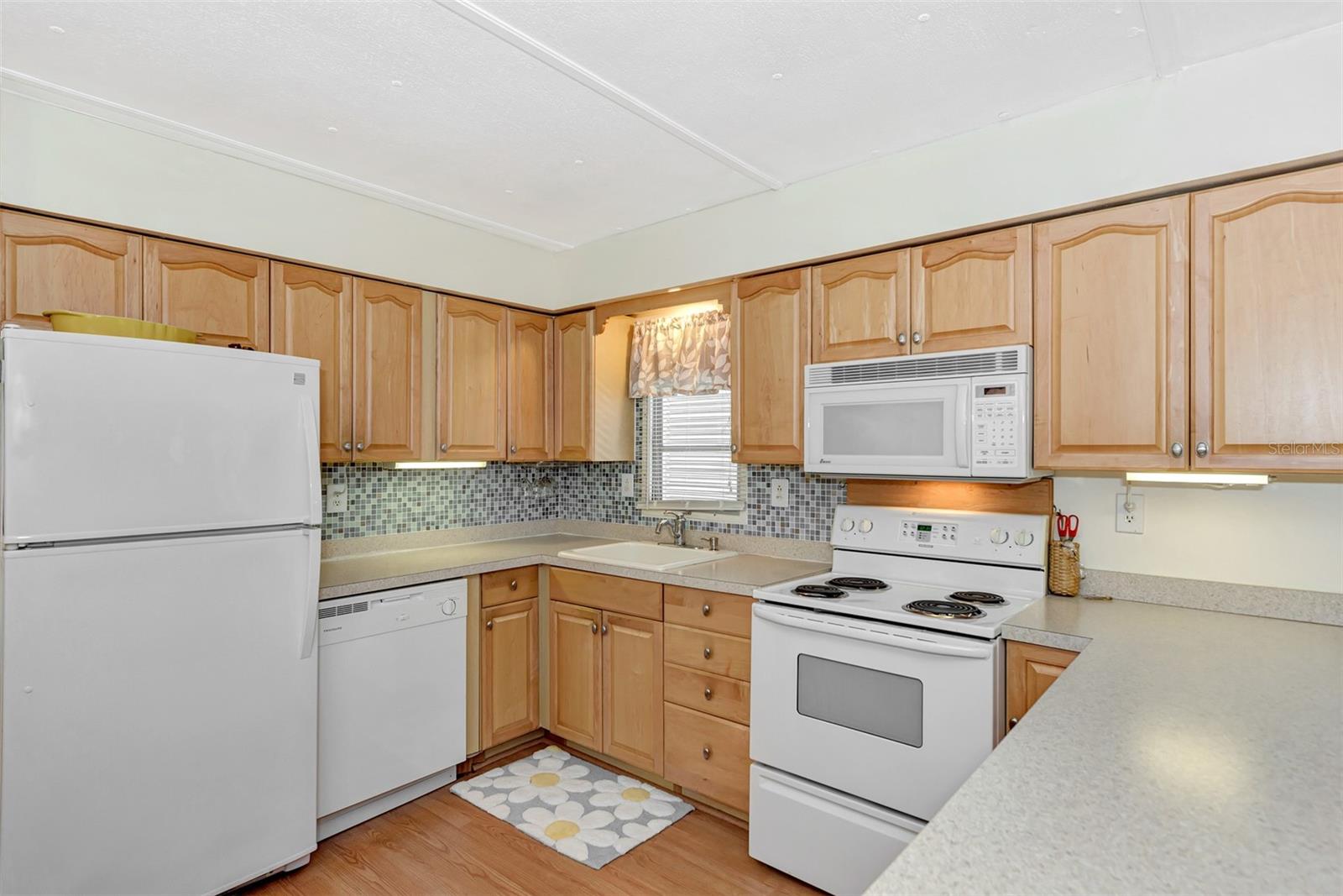 BROOK TO BAY - Residential