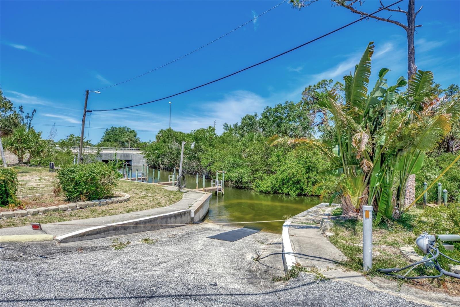 BROOK TO BAY - Residential