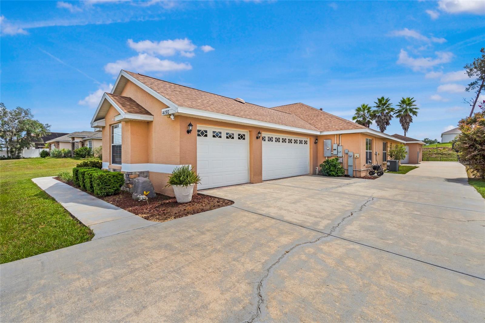 OCALA WATERWAY ESTATE - Residential