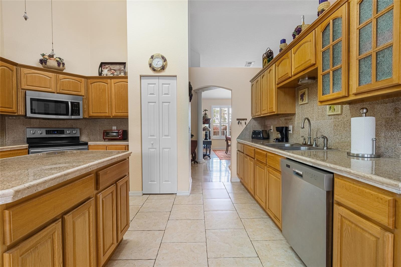 OCALA WATERWAY ESTATE - Residential