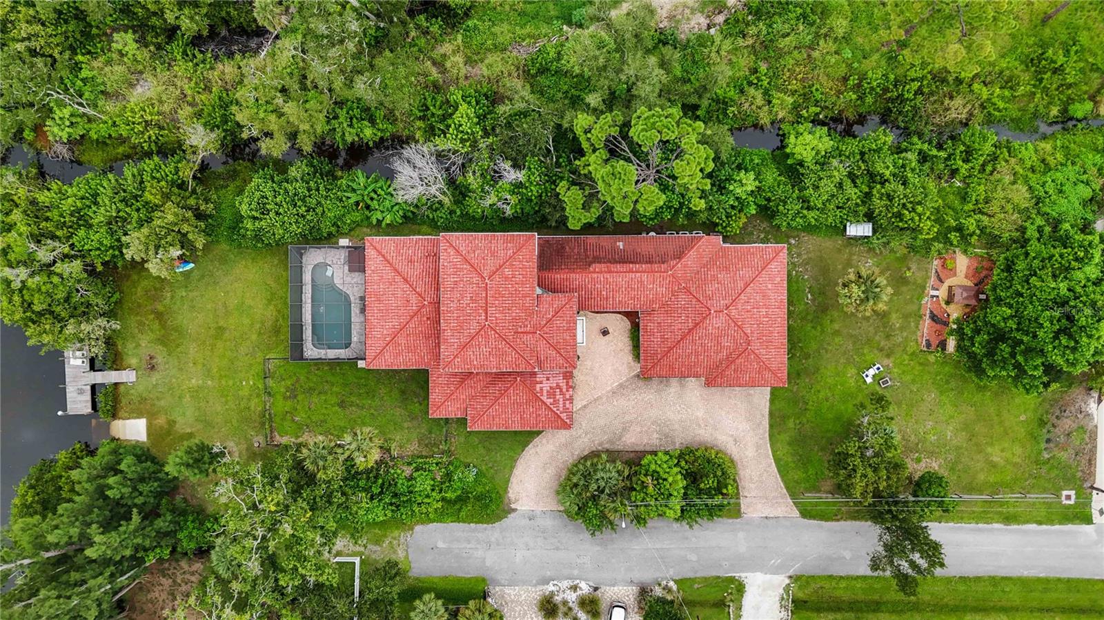 SOUTH VENICE - Residential