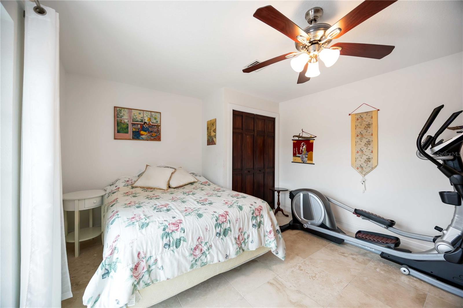 SOUTH VENICE - Residential