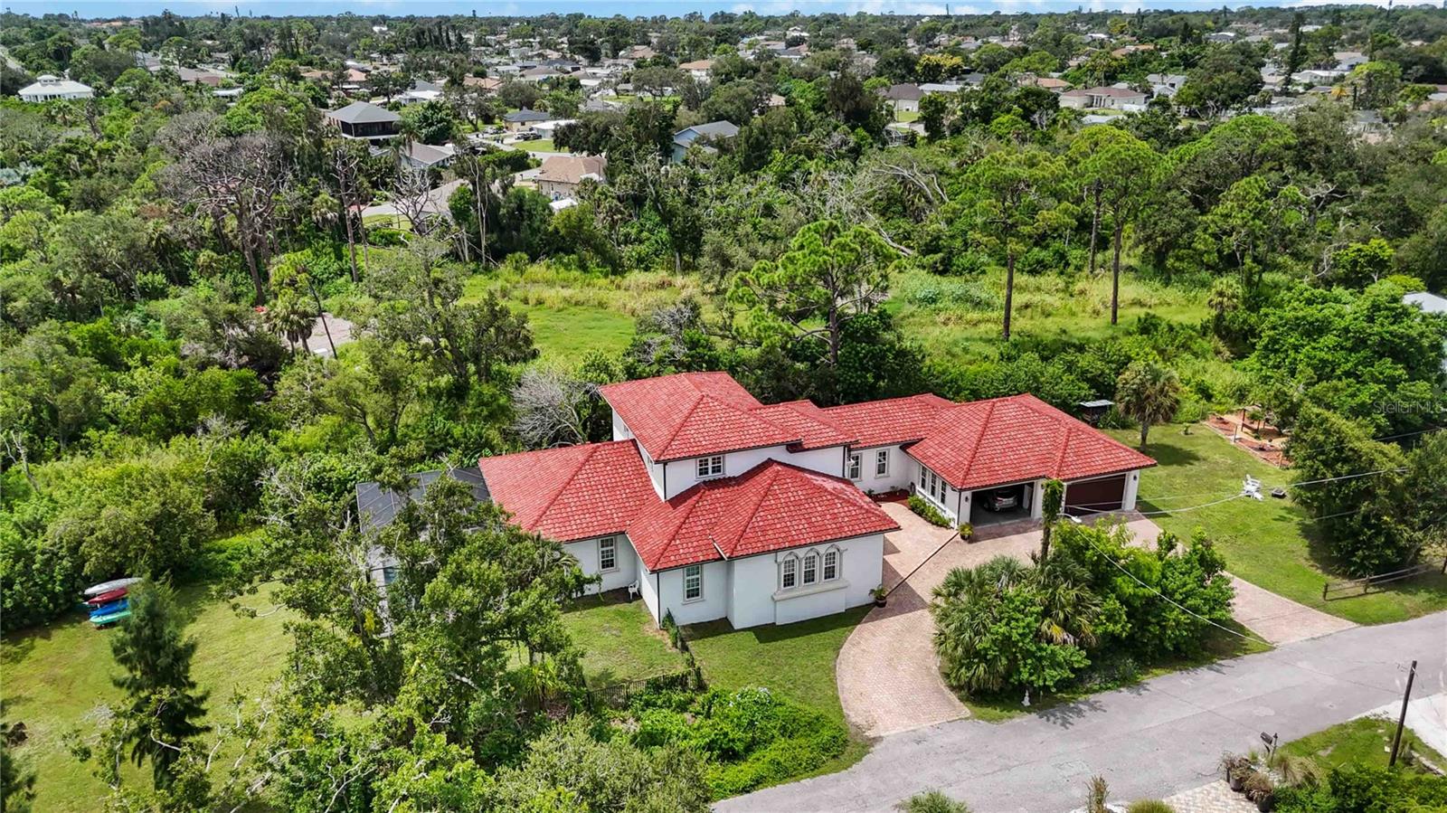SOUTH VENICE - Residential