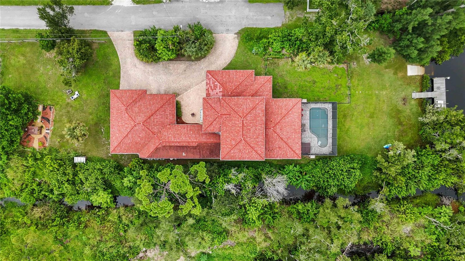 SOUTH VENICE - Residential
