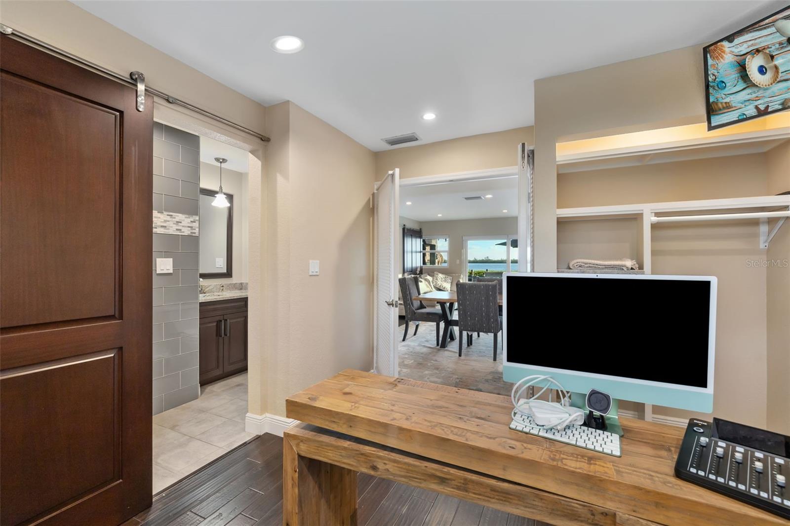 BAY BEACH - Residential