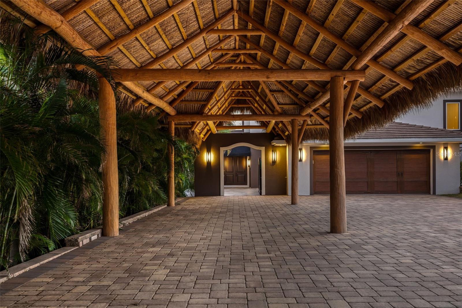 BAY BEACH - Residential