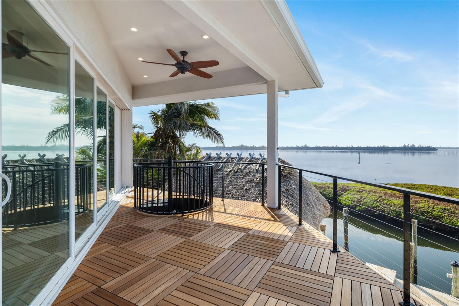 BAY BEACH - Residential