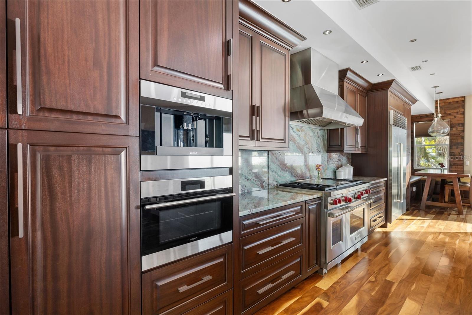 BAY BEACH - Residential