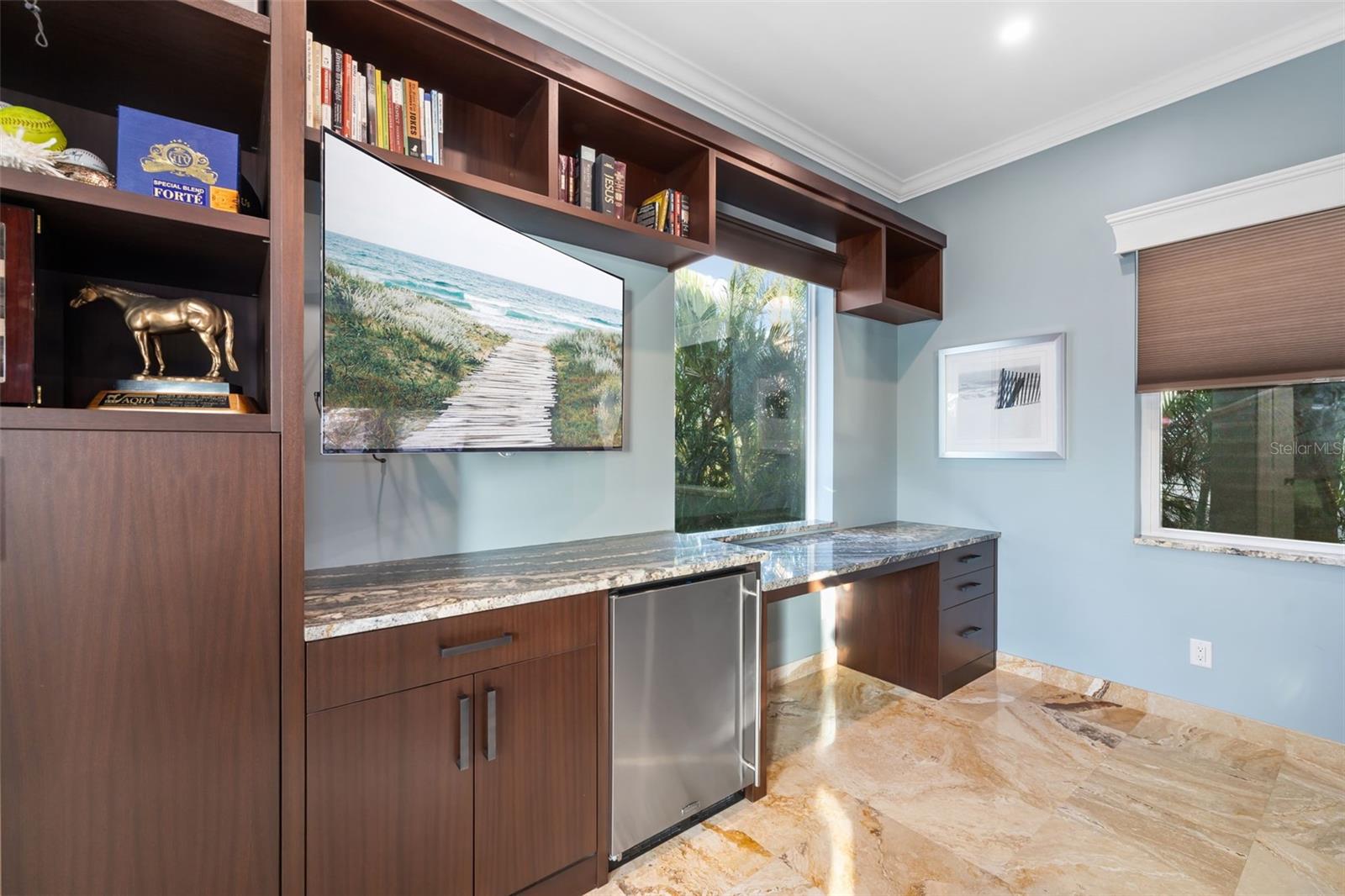 BAY BEACH - Residential