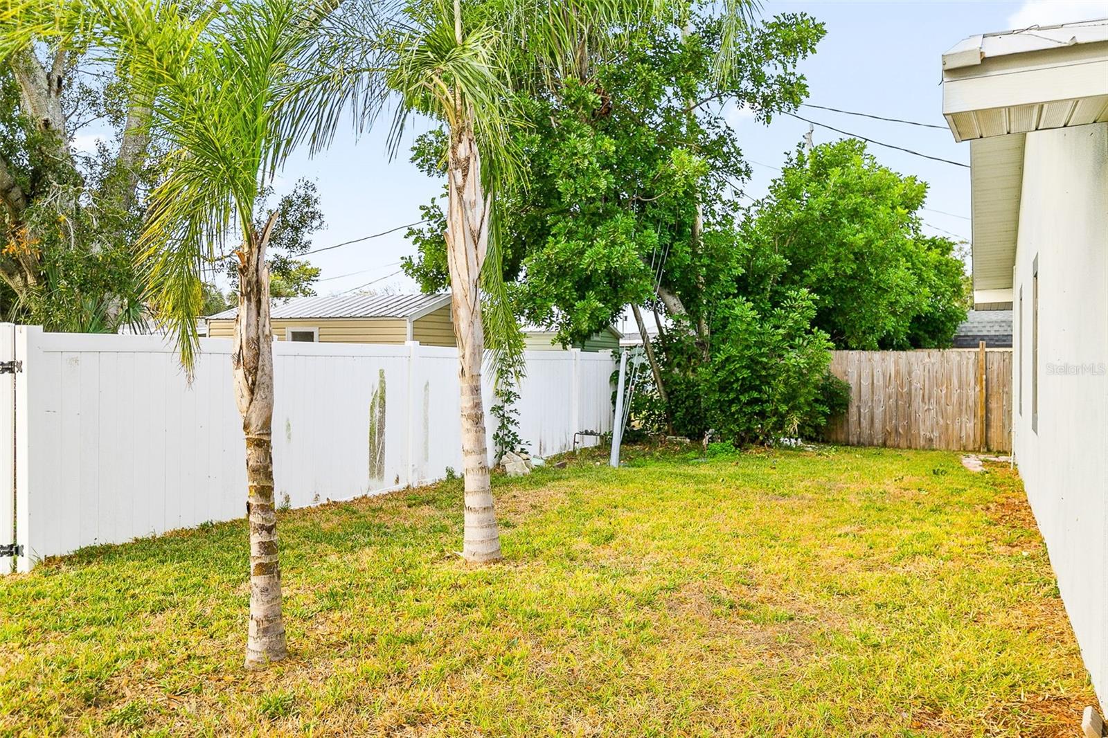 MUELLERS - Residential