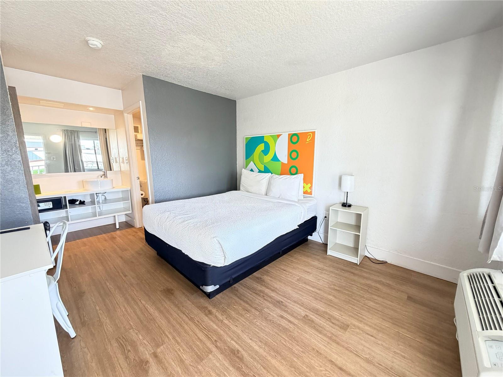 5367 W IRLO BRONSON MEMORIAL HIGHWAY 4-115