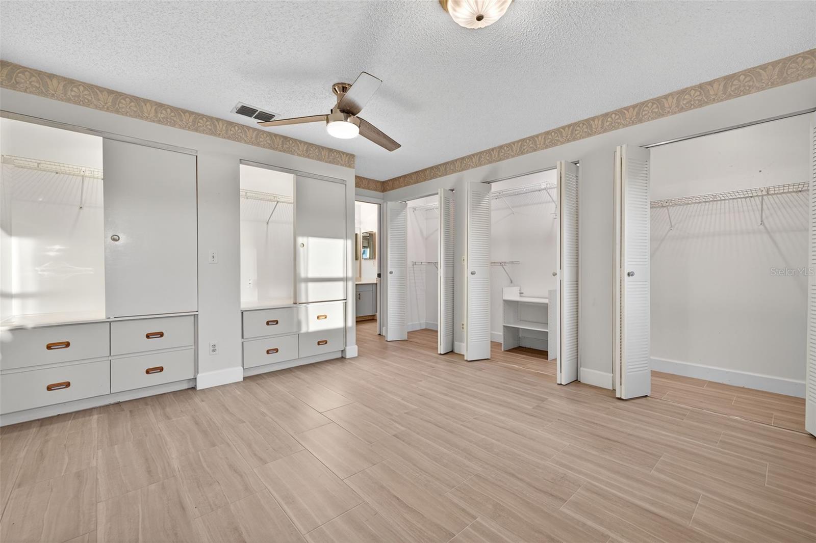 LANCASTER III CONDO - Residential