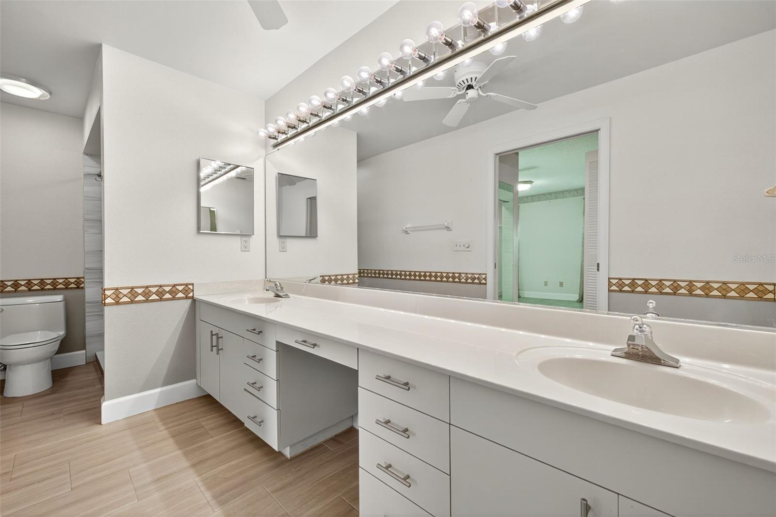 LANCASTER III CONDO - Residential