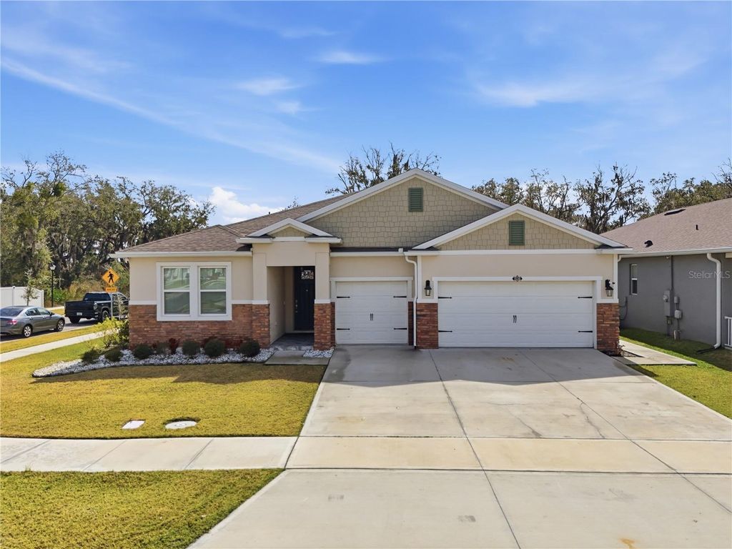 Photo of 1636 Barberry Drive, Kissimmee, FL 34744 (MLS # S5144068)
