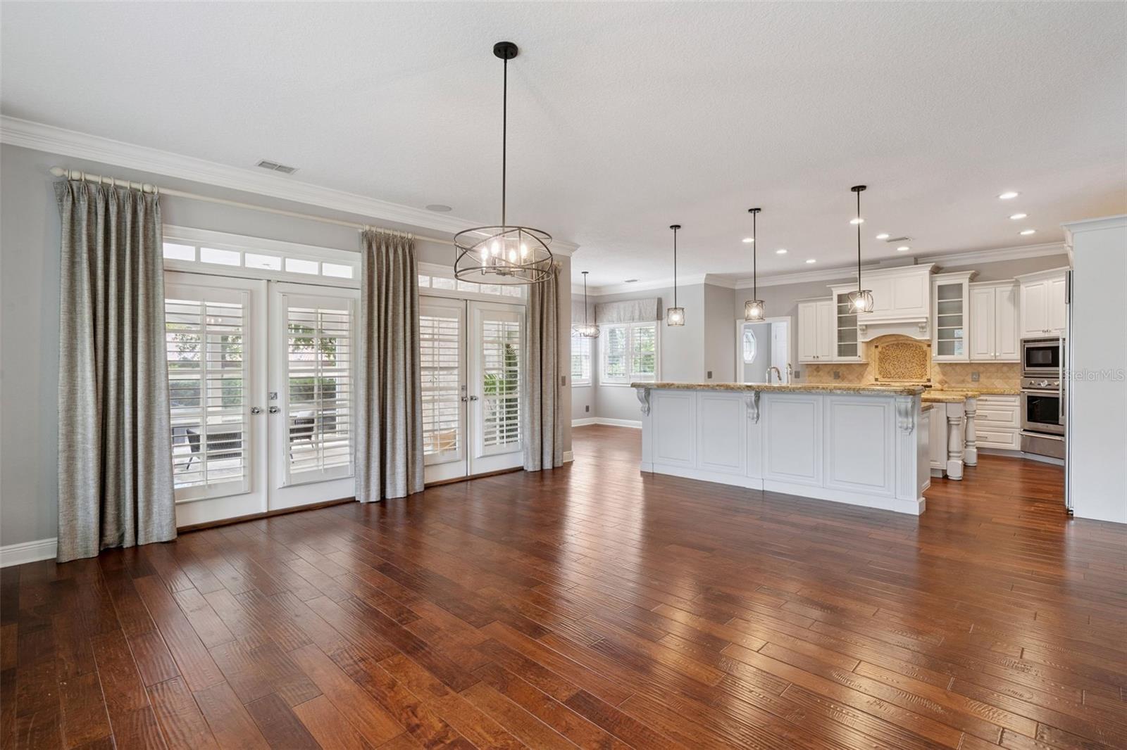 ISLEWORTH - Residential