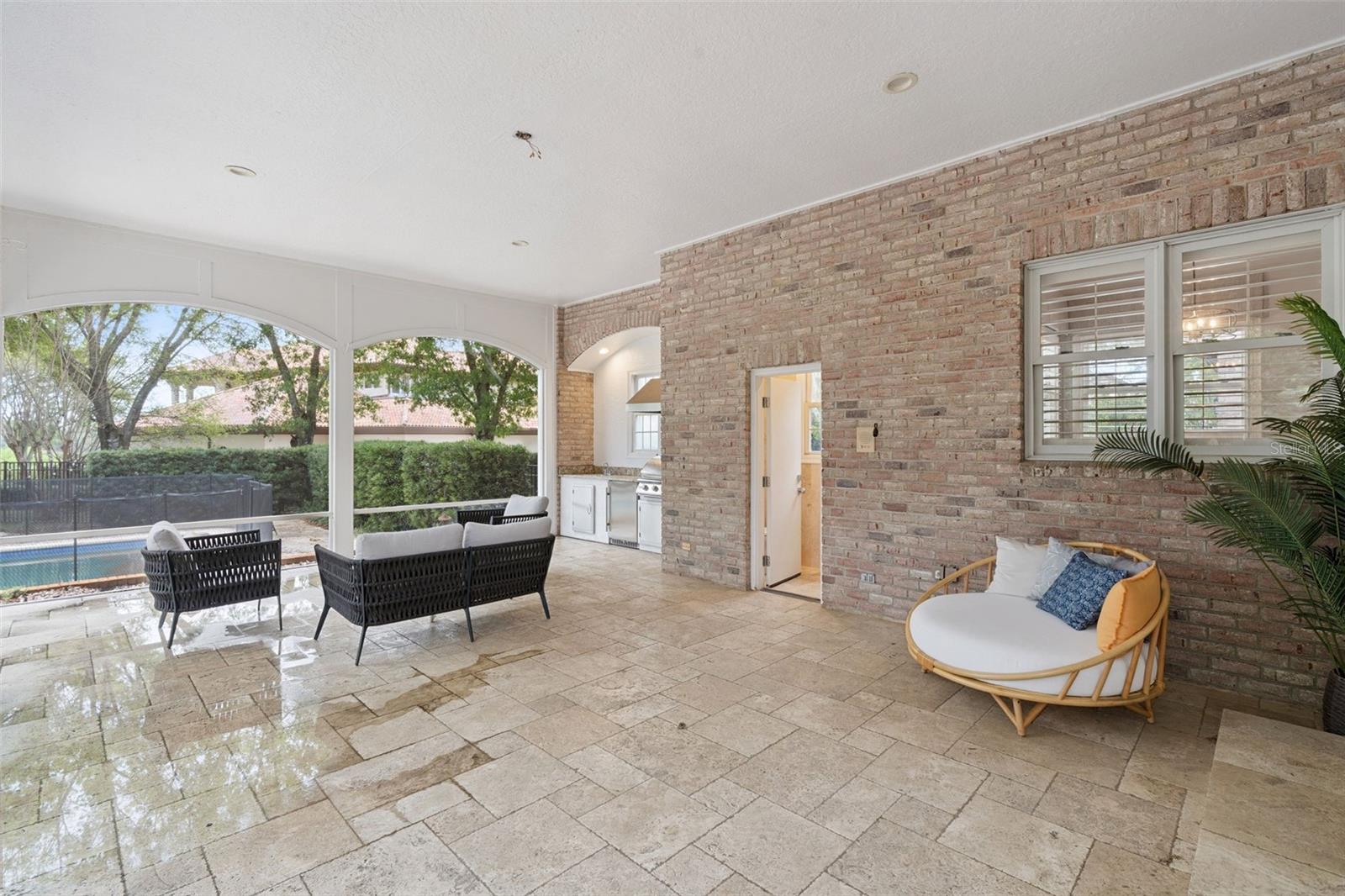 ISLEWORTH - Residential