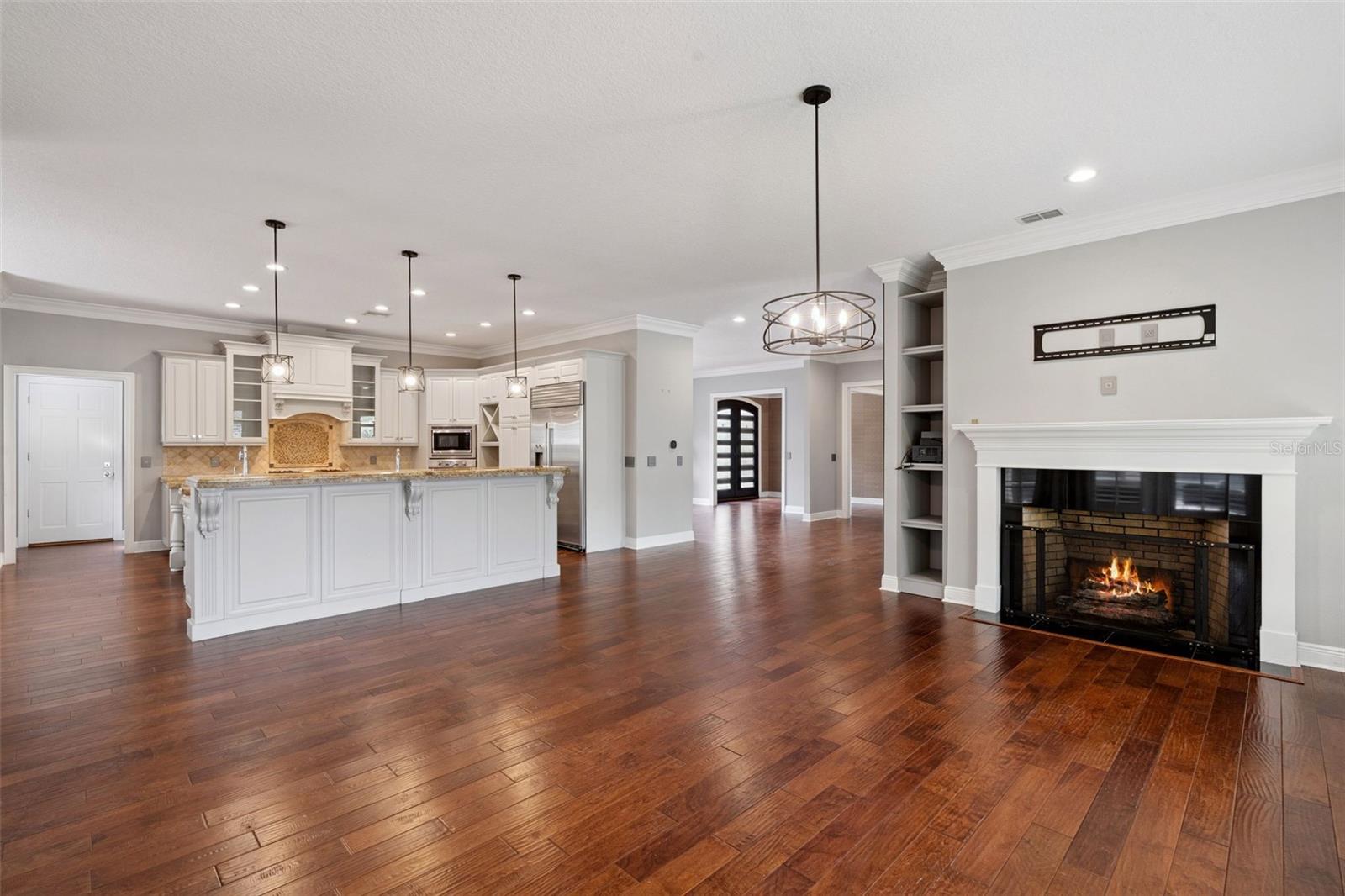 ISLEWORTH - Residential